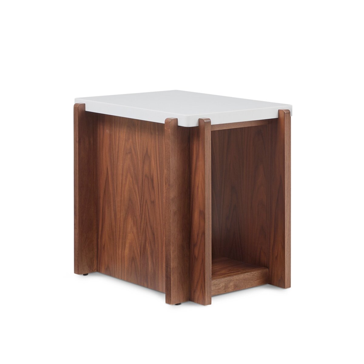 3f4322ee2387a6367213a3bdaa7f5890 Lincoln End Table - Image 1