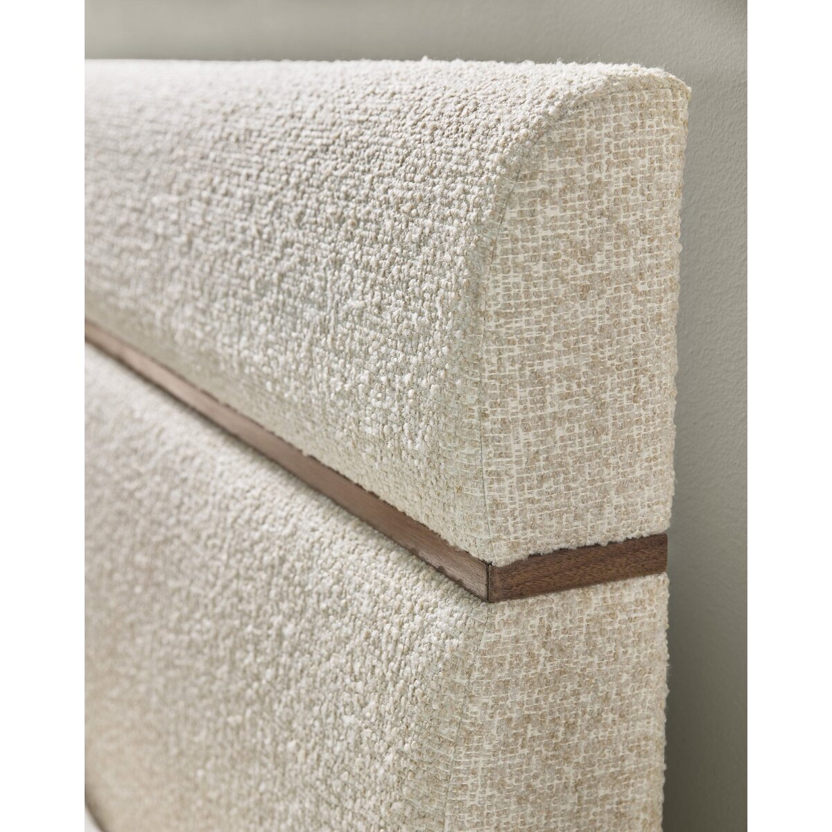 3c69da6fd71380130f33be6dcf0e996e Eleana Upholstered Beds - Image 1