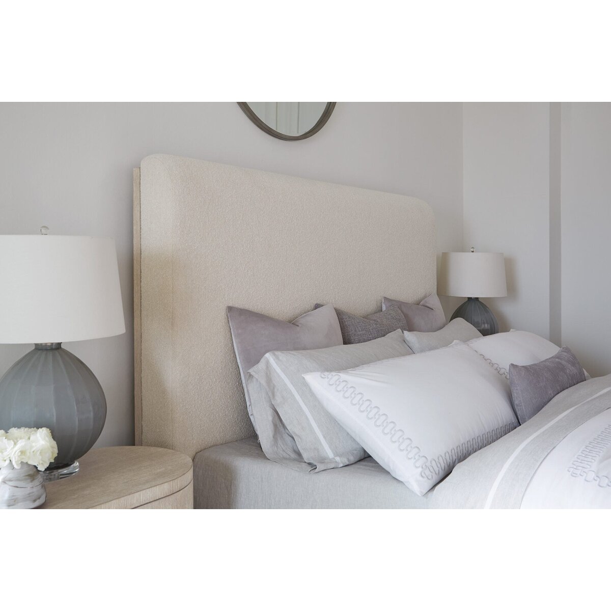 673f3104e9d99d1a81e81aad46fd5b34 Modern Mood Panel Beds - Image 1