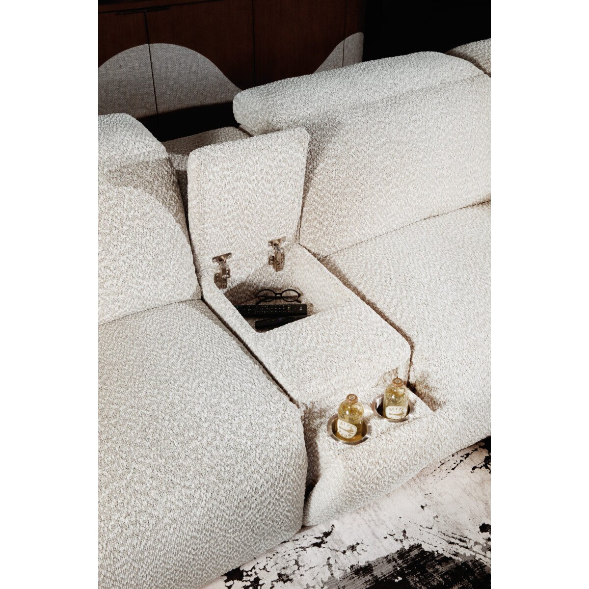 688fbe71390c10053931525aae762c7c Anaheim Seven-Piece Sectional - Image 1