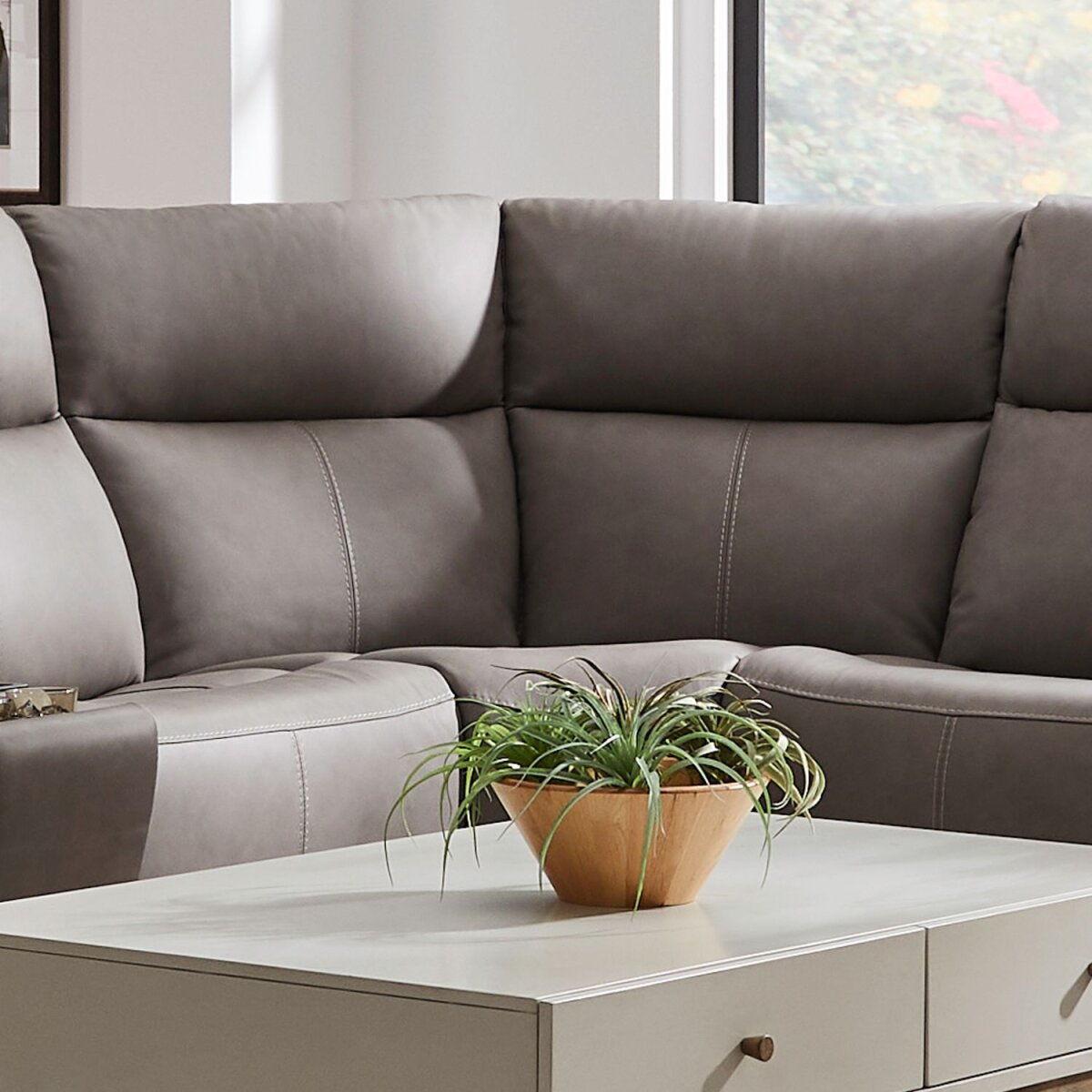 6c2382de3c37d21d2d4c1a86015f7487 Corner Wedge - Image 1