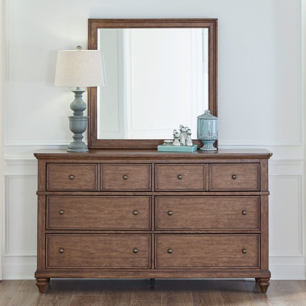 8f457e93c45965602bcb300af2eed377 Dresser & Mirror - Image 1