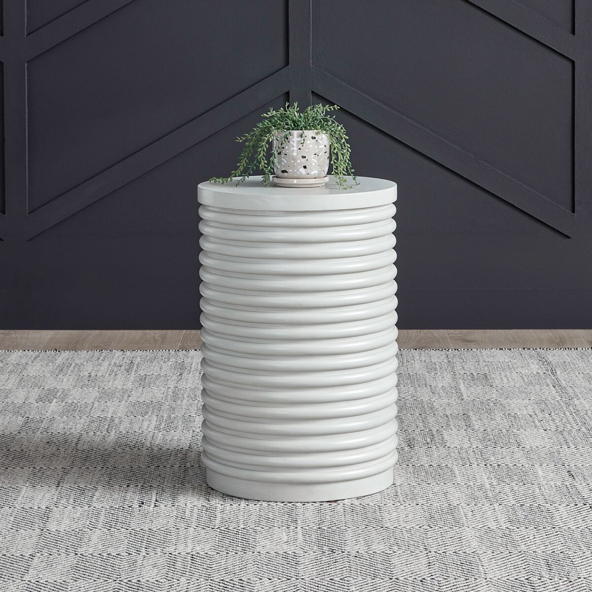 be457ccb590bafba14c7f3df81ab2831 Round Chairside Table - Image 1