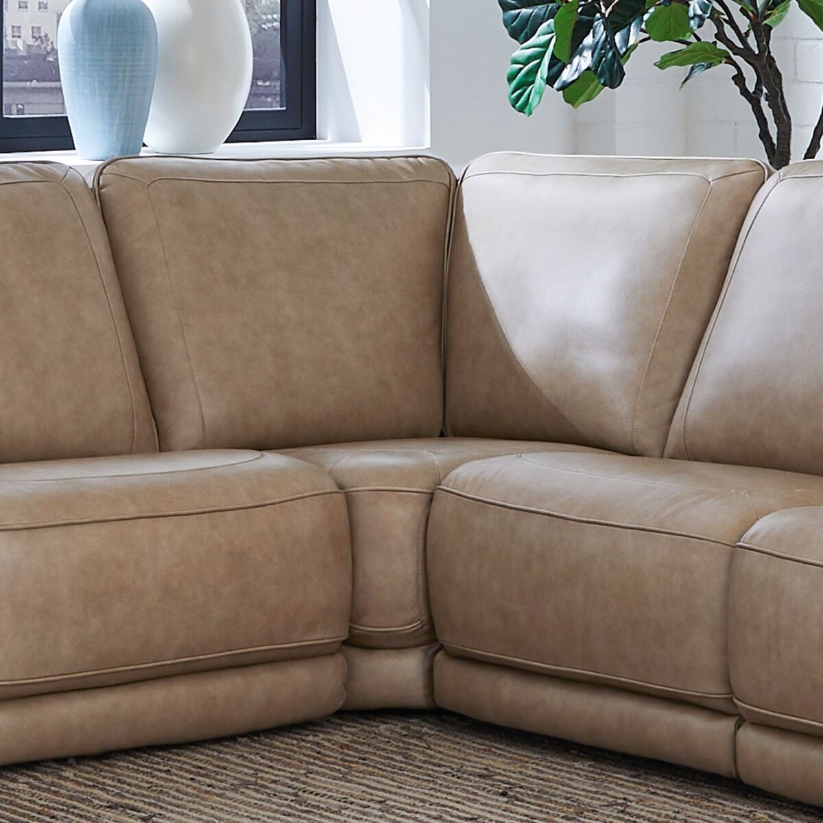 cde8b0f6fee94153d1ead525a1d1478f Corner Wedge - Image 1