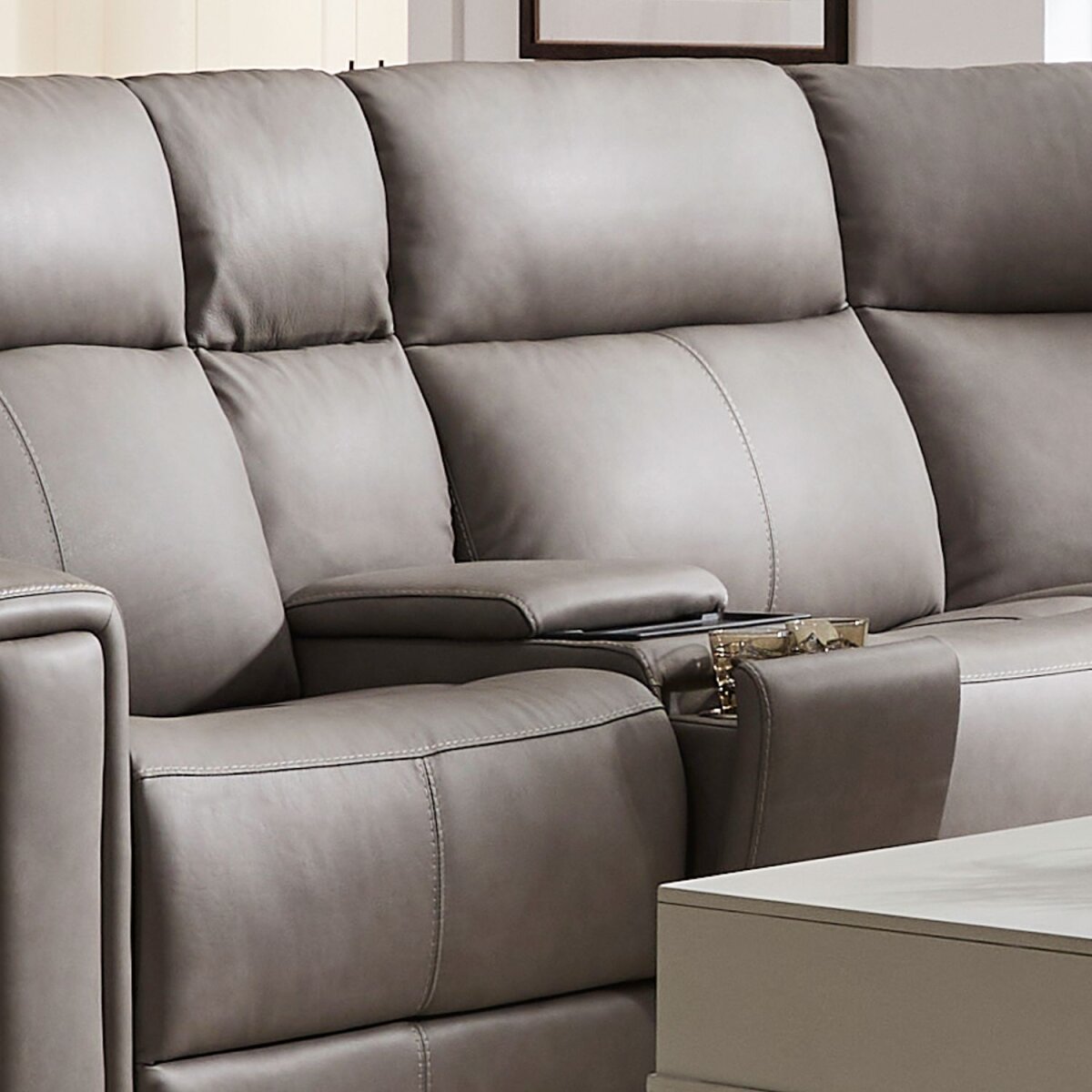 d05c51fafe27bc15d191a1e8a635097a Console - Image 1