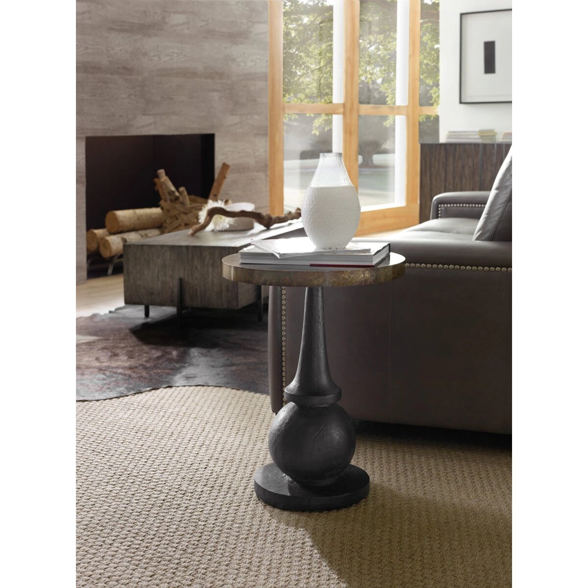 47fb021a2c9b778fe52bef9c3a7fea11 Curata Accent Table - Image 1