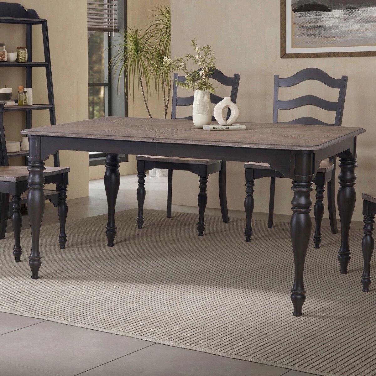 63f8950bd1d7a6a4df7f2e44a50ca1f6 Leg Table - Image 1