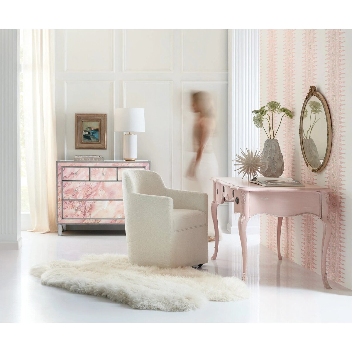 7ab7394d2d61e181287c61edea314417 Susan G. Komen Eternal Chest - Image 1