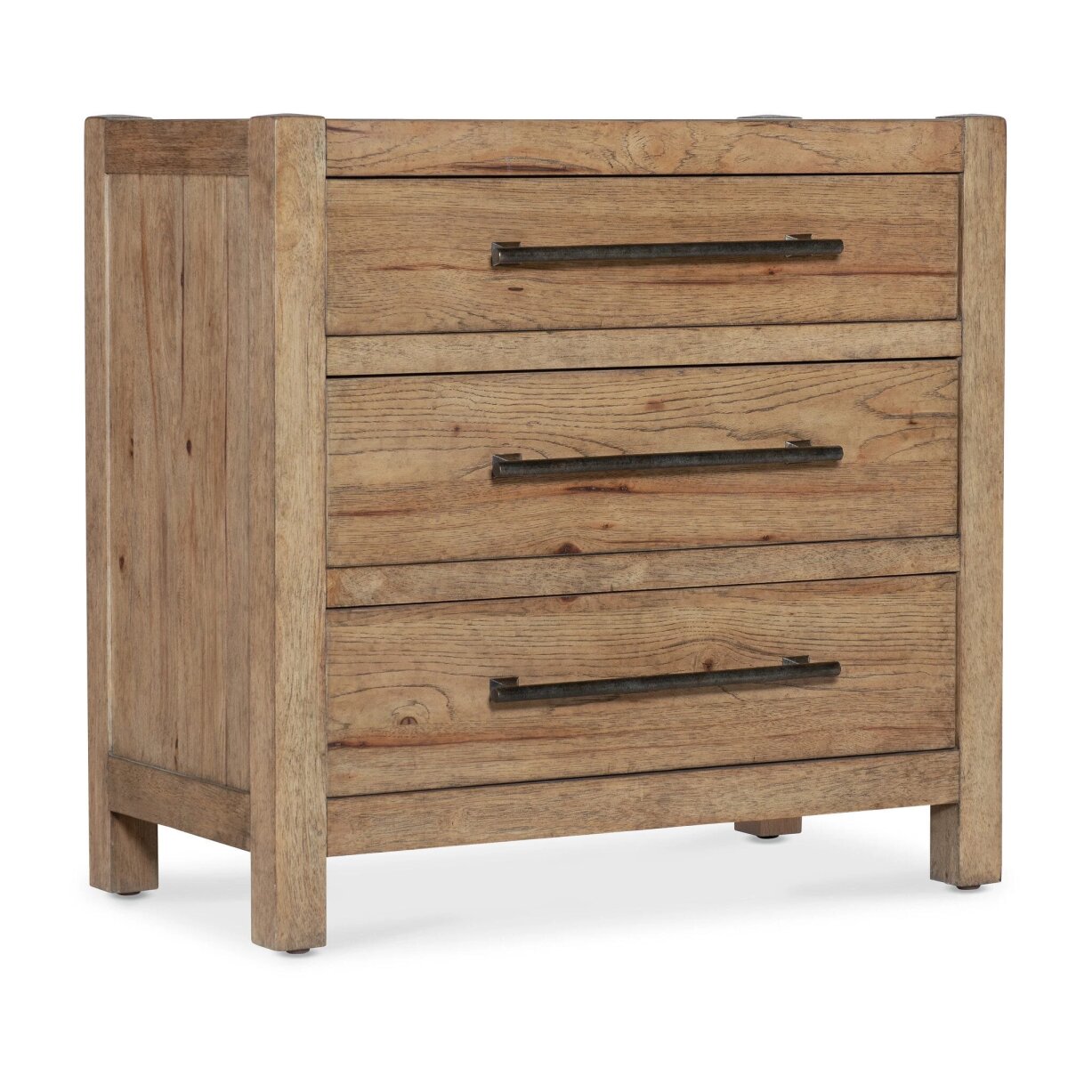 7b2d6a9fe0f9e5d4ef49a80e4e771022 Vineyard Row Three-Drawer Nightstand - Image 1