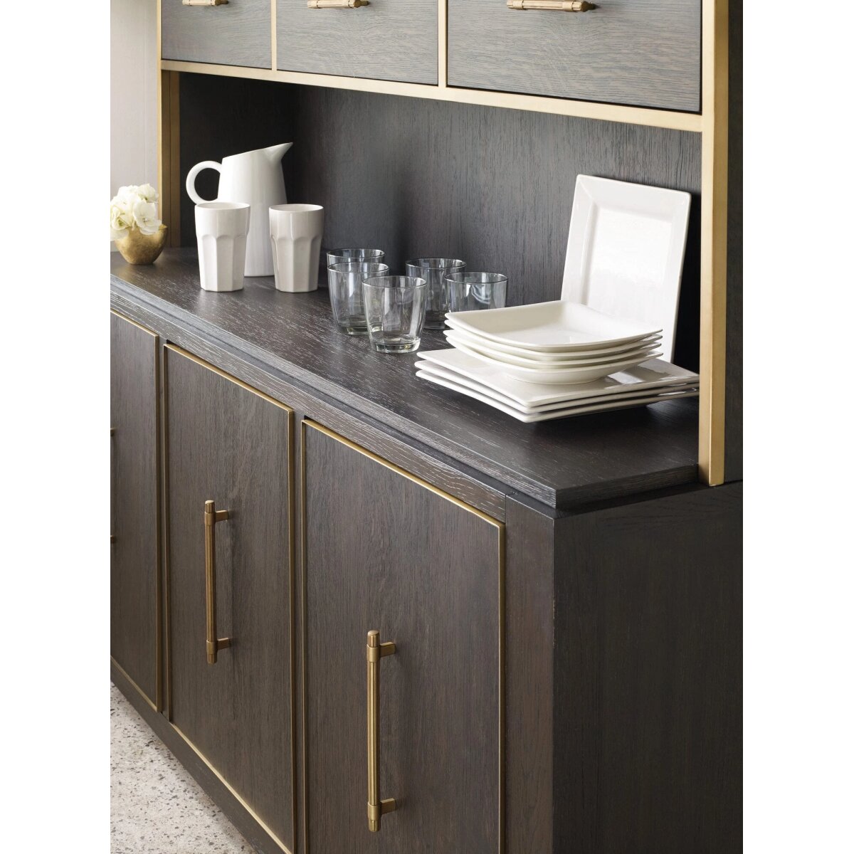 dbd7a8fa6f30bc033ed08f2a0fc191b1 Curata Buffet/Credenza - Image 1