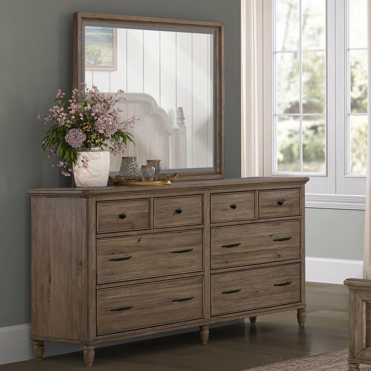 ef87c42c4d2330b0267165b48afda4aa Dresser & Mirror - Image 1