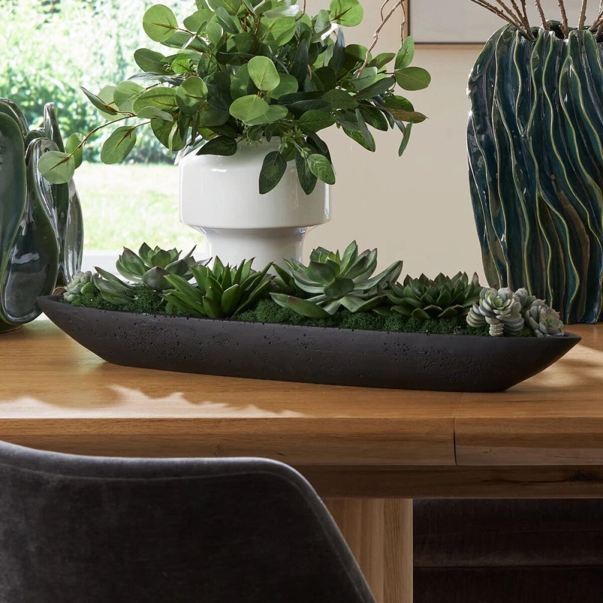 be8b3c7884c21832c315b516608eb548 Verde Succulent Centerpiece, Black - Image 1