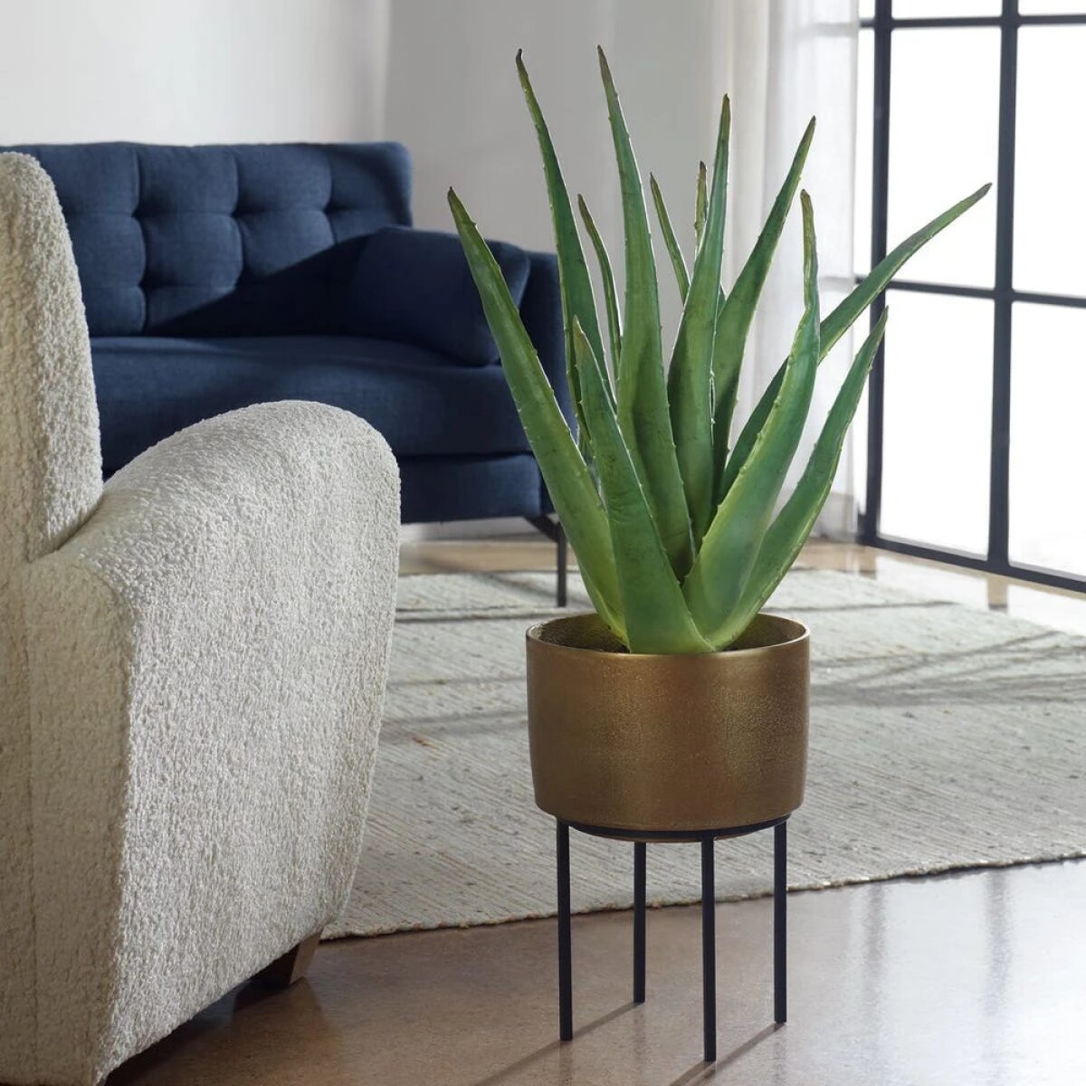 c1059d0b62d4a464da3c7a0723f99ec2 Arabia Aloe Planter, 2 Cartons - Image 1